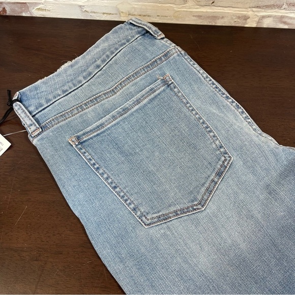 7 For All Mankind Light Wash Straight Leg Jeans size 12 - Picture 10 of 10